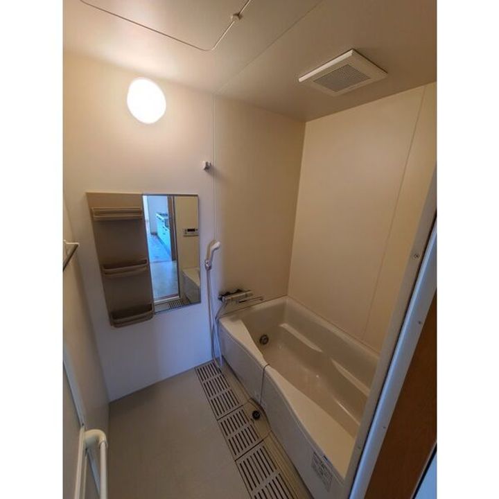 栃木県宇都宮市元今泉4(マンション)の賃貸物件の風呂