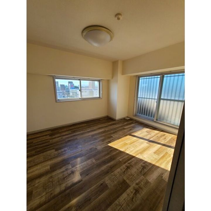 栃木県宇都宮市元今泉4(マンション)の賃貸物件の居間