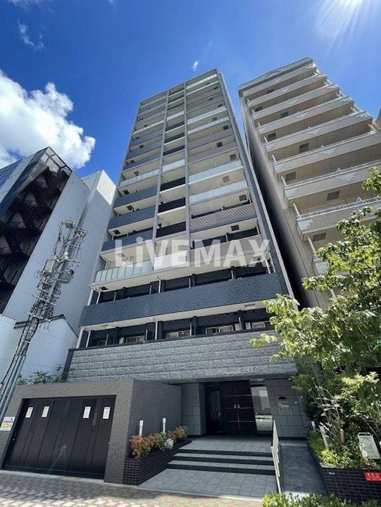 プレサンス丸の内アデルの外観