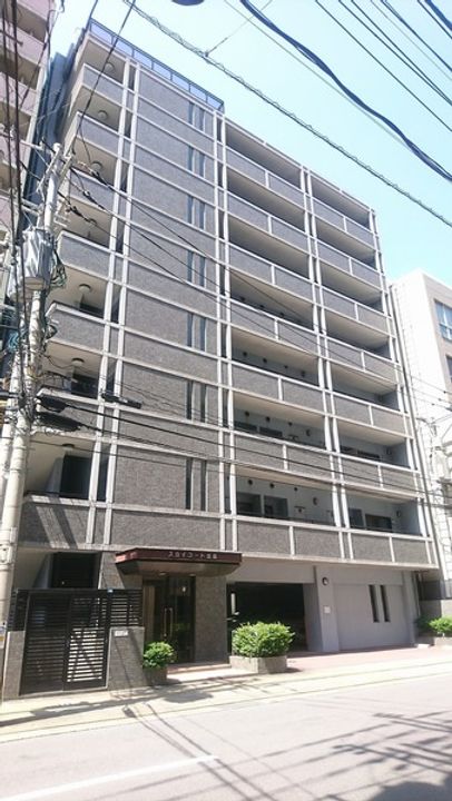 スカイコート出島の外観