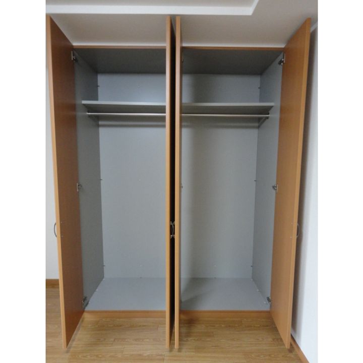 コンフォースコートIの内装