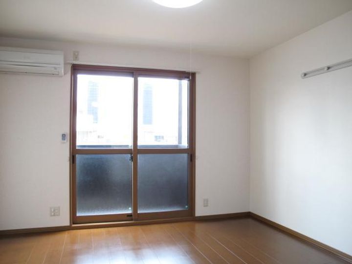 条南スクエアAの居間