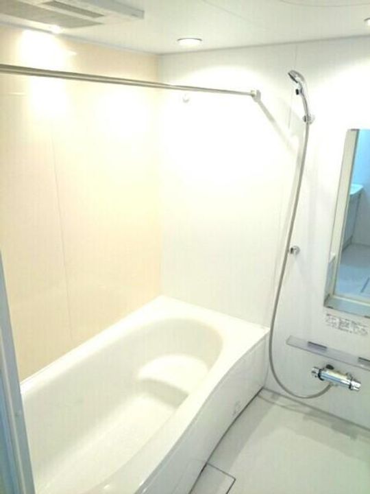 ブリランテAの風呂