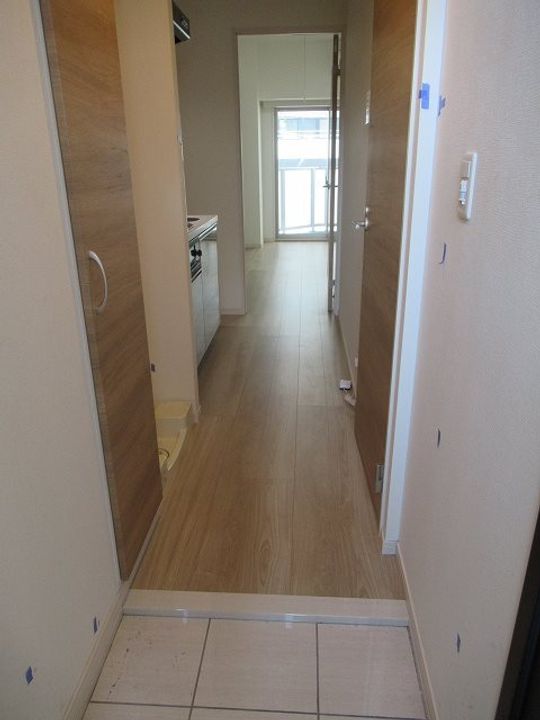 埼玉県川口市並木2(マンション)の賃貸物件の玄関