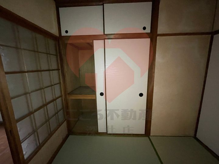 日高マンションの内装