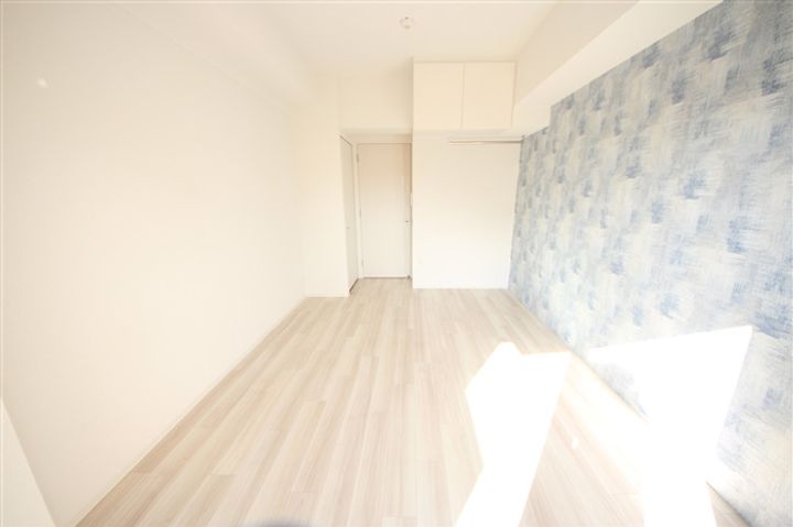 セレニテ桜川駅前プリエの居間