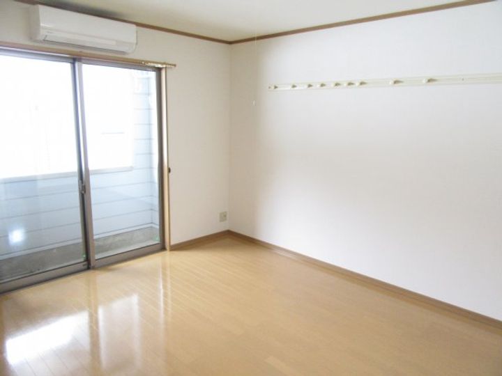 ブランドール長町の居間