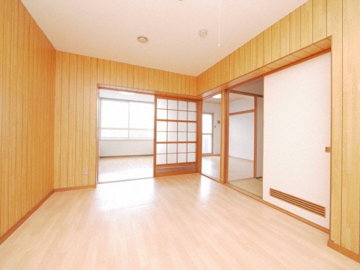 スマイル小林の居間