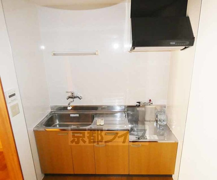 京都府京都市伏見区石田大山町(一戸建)の賃貸物件のキッチン