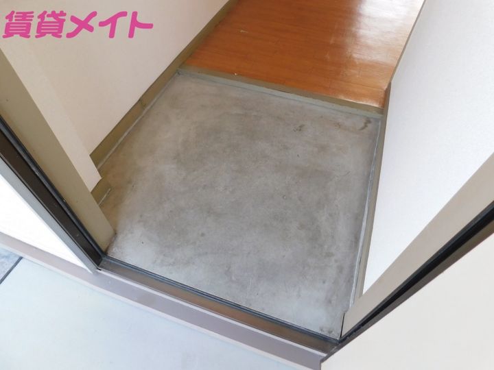 エンゼルハウス鈴鹿の玄関