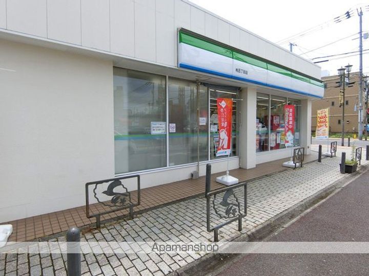 オーキスビルの周辺