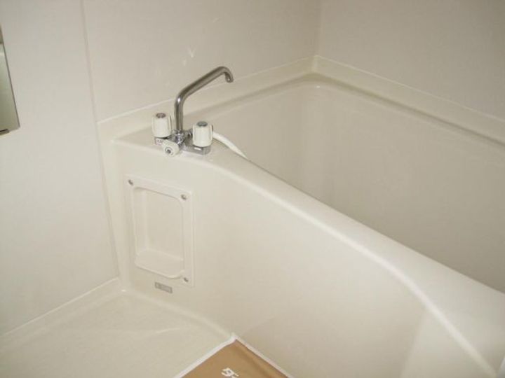 パインブリッジ稲里 C棟の風呂