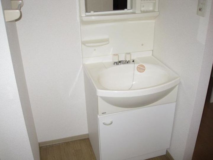 パインブリッジ稲里 C棟の内装