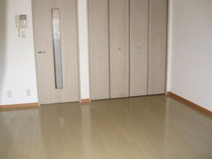 パインブリッジ稲里 C棟の内装