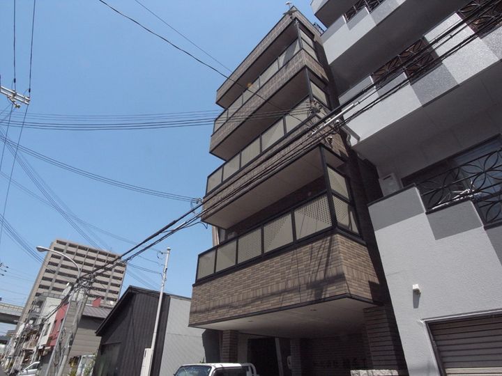 イングスの外観