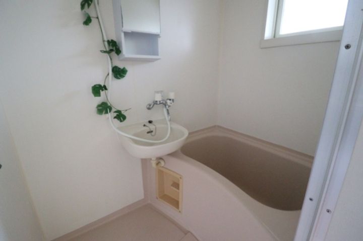 ライトハウス Iの風呂