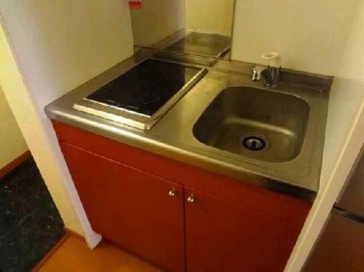 レオパレス高岡レジデンスのキッチン