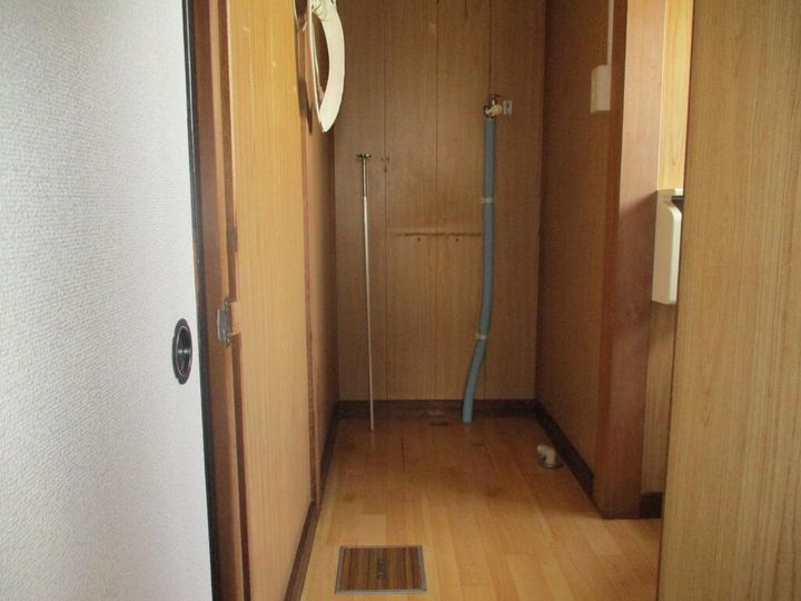 すみれ荘の内装