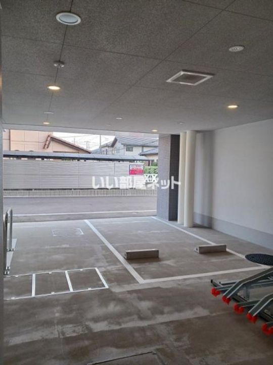 エヌステージジェイアール新白岡駅前の地図