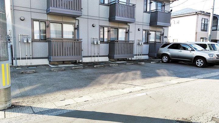 メゾンフローラル駅東の地図