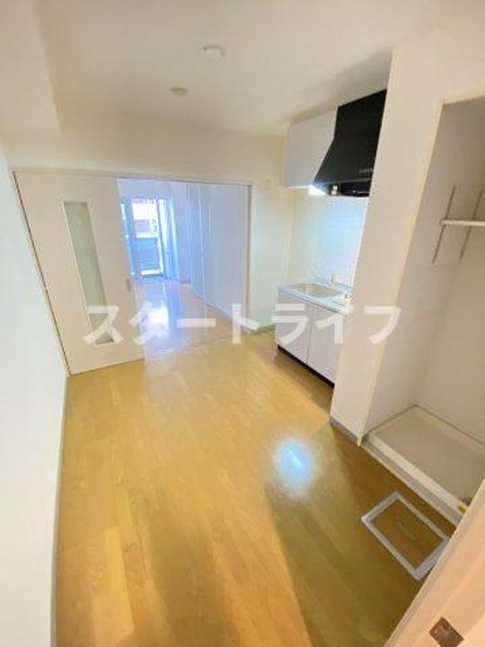 大阪府大阪市淀川区宮原1(マンション)の賃貸物件の居間