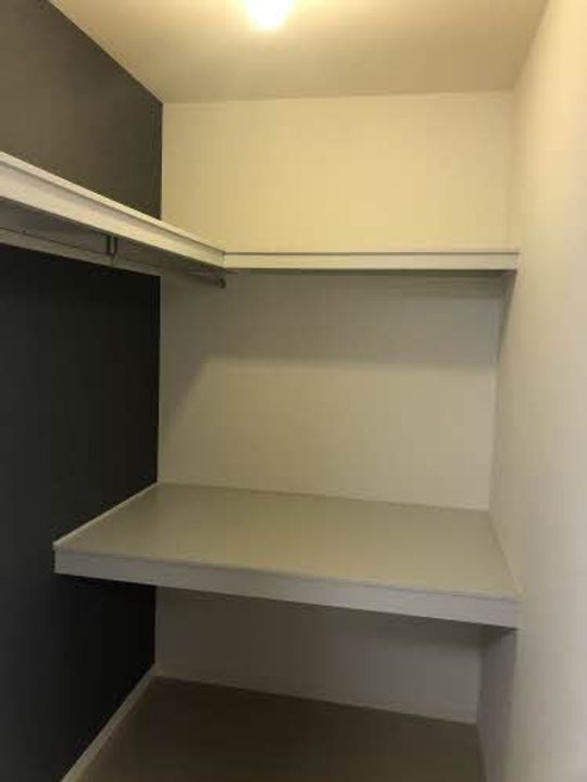 ノイレーベン A棟の内装