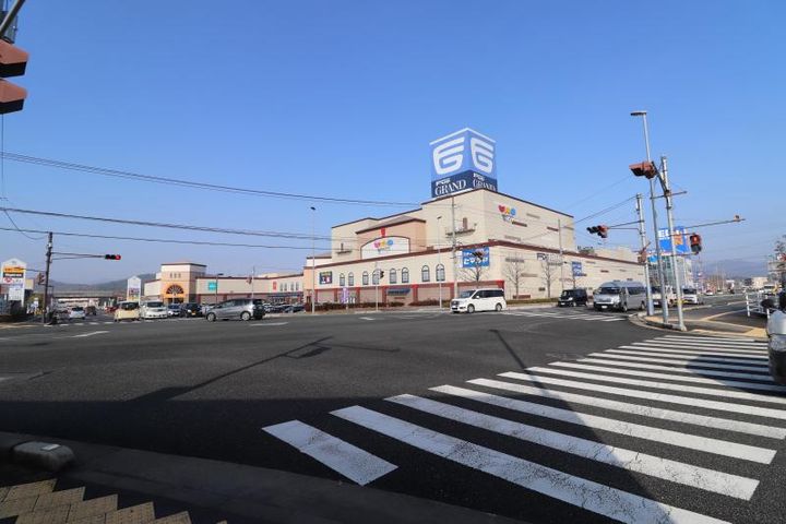 ピサンリの周辺