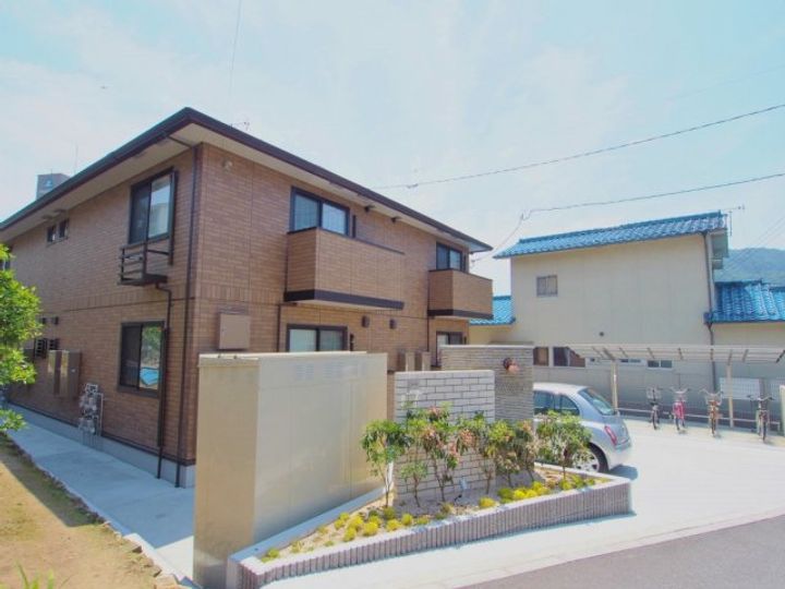 カルミアの外観