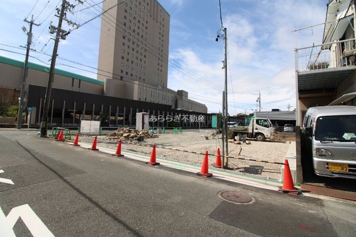 静岡県浜松市中央区下池川町(アパート)の賃貸物件の玄関