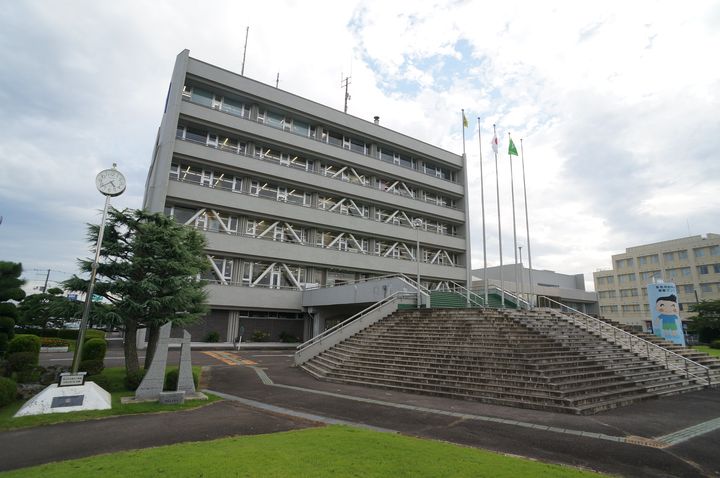 オリーブたけくまの周辺