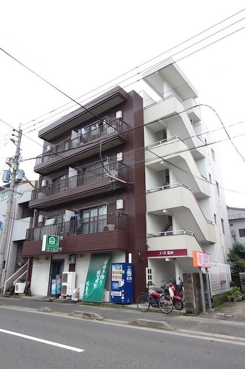 S・A荒田の外観