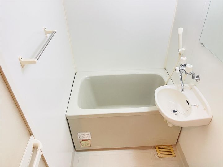 モダンフレンチTOYOTAMAの風呂