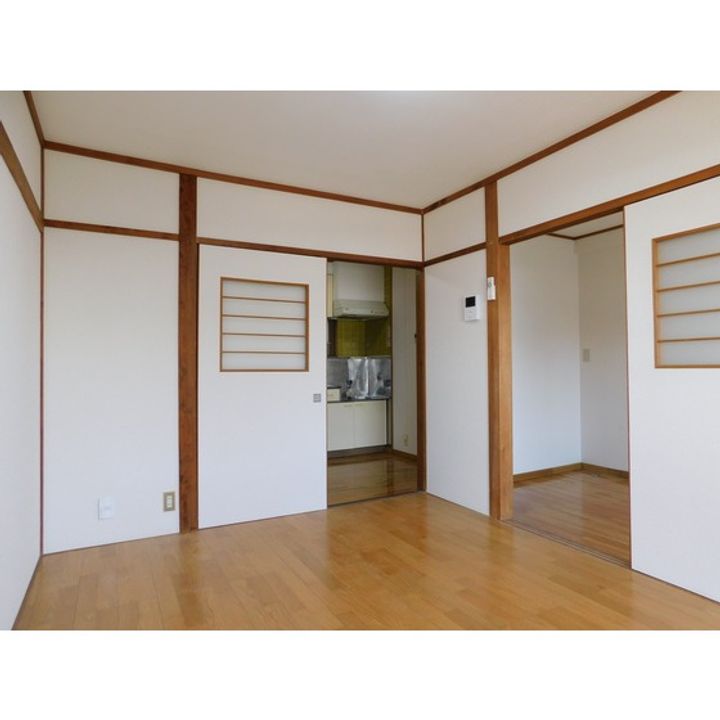 メゾンKUMADAの居間