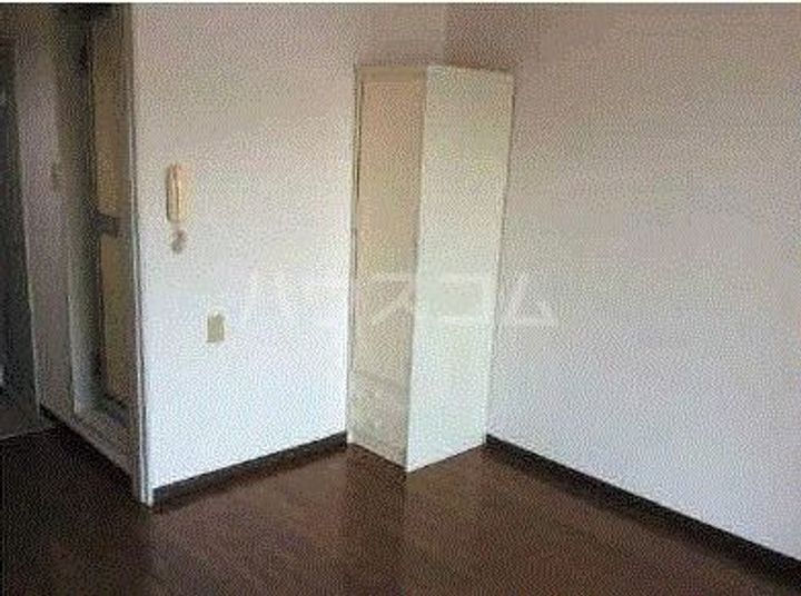 フラットミワの内装