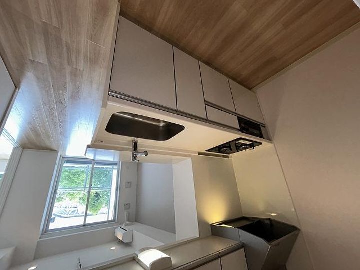 神奈川県横浜市港北区新横浜2(マンション)の賃貸物件の居間