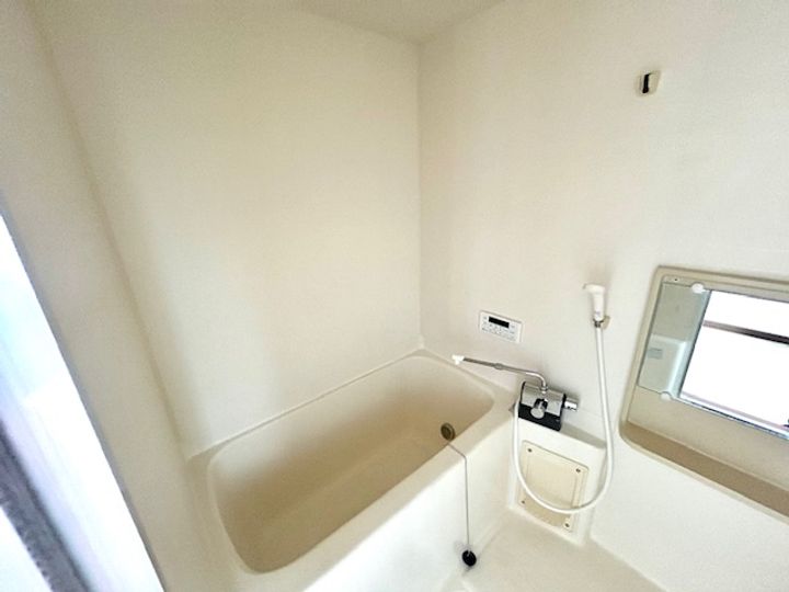 パルメゾンの風呂