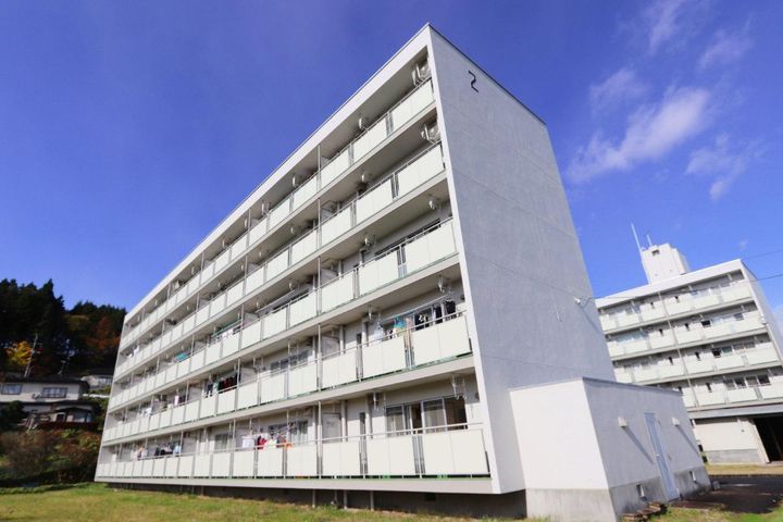 岩手県奥州市前沢字山下(マンション)の賃貸物件の外観