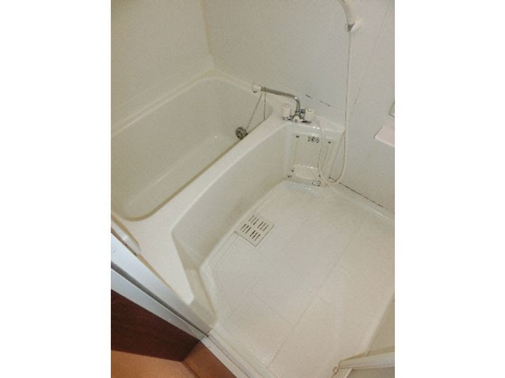 山口県岩国市多田3(アパート)の賃貸物件の風呂
