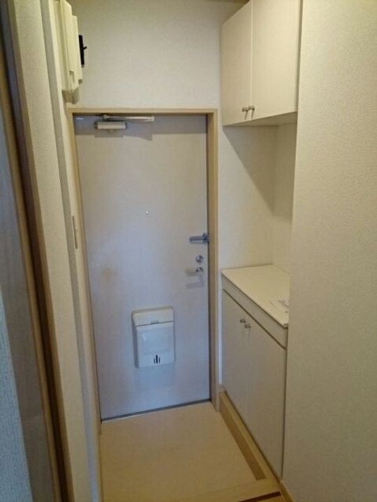 福島県いわき市東田町塩田(アパート)の賃貸物件の玄関