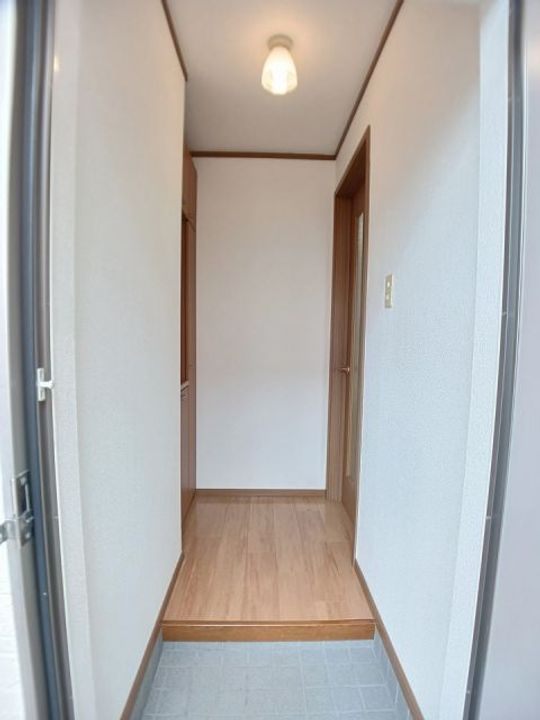 ボナール・ラシーヌの玄関