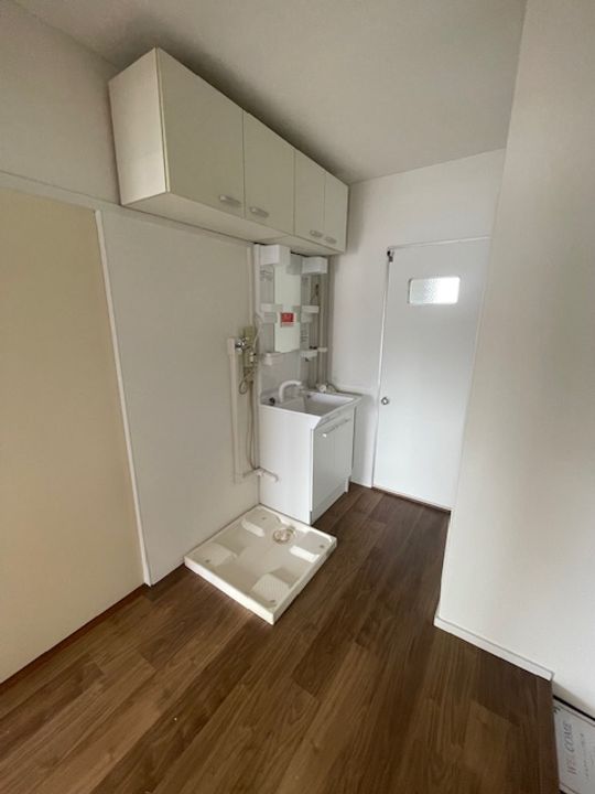 高洲3丁目住宅7号棟の内装