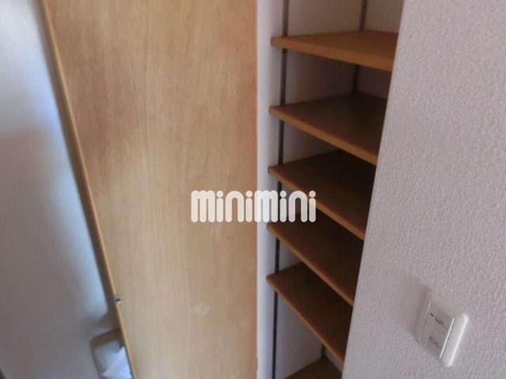 ラ・ヴィ・ベイルのその他画像