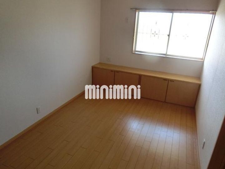 ラ・ヴィ・ベイルの居間