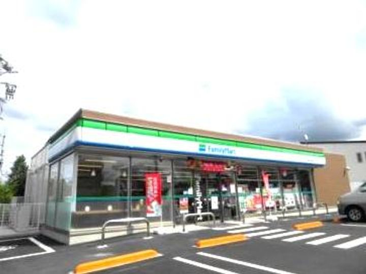 カーサ・グラシアの周辺