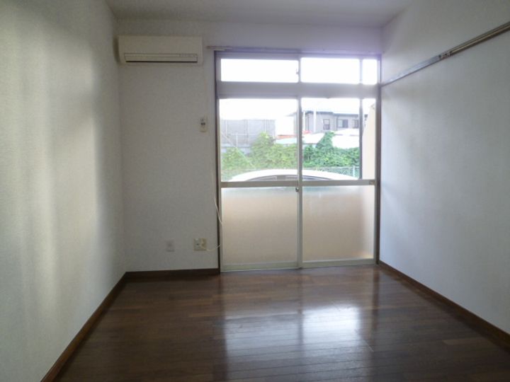 サンパレス元茶畑の内装