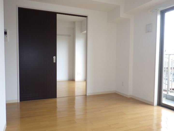 東京都足立区西新井6(マンション)の賃貸物件の地図