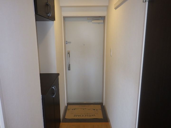 東京都足立区西新井6(マンション)の賃貸物件の玄関