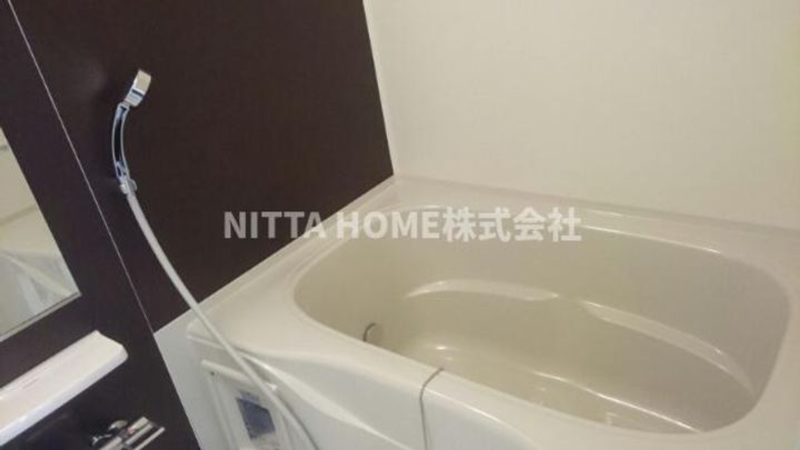 スクウェアの風呂