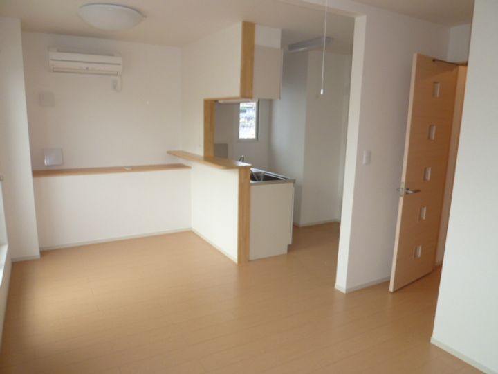 埼玉県朝霞市三原3(アパート)の賃貸物件の居間