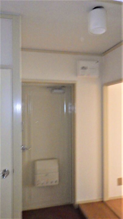 大阪府大阪市住之江区御崎7(一戸建)の賃貸物件の玄関